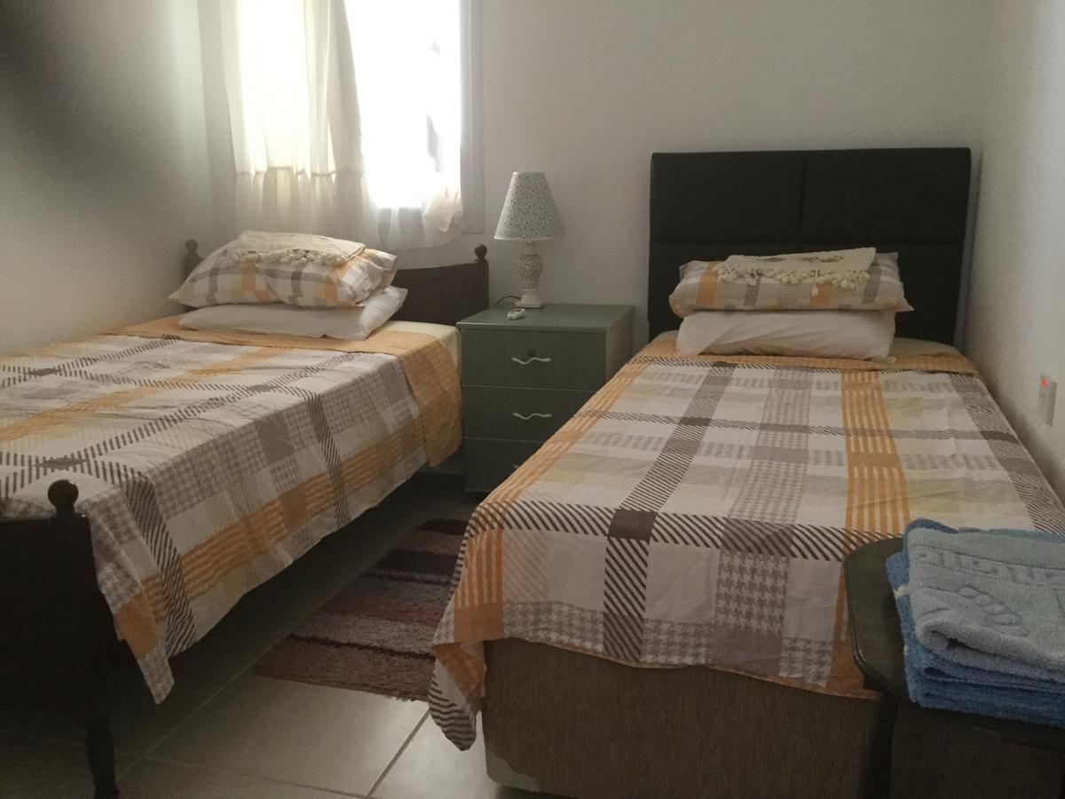 Aphrodite Beachfront Apartment Ghaziveran Eksteriør billede